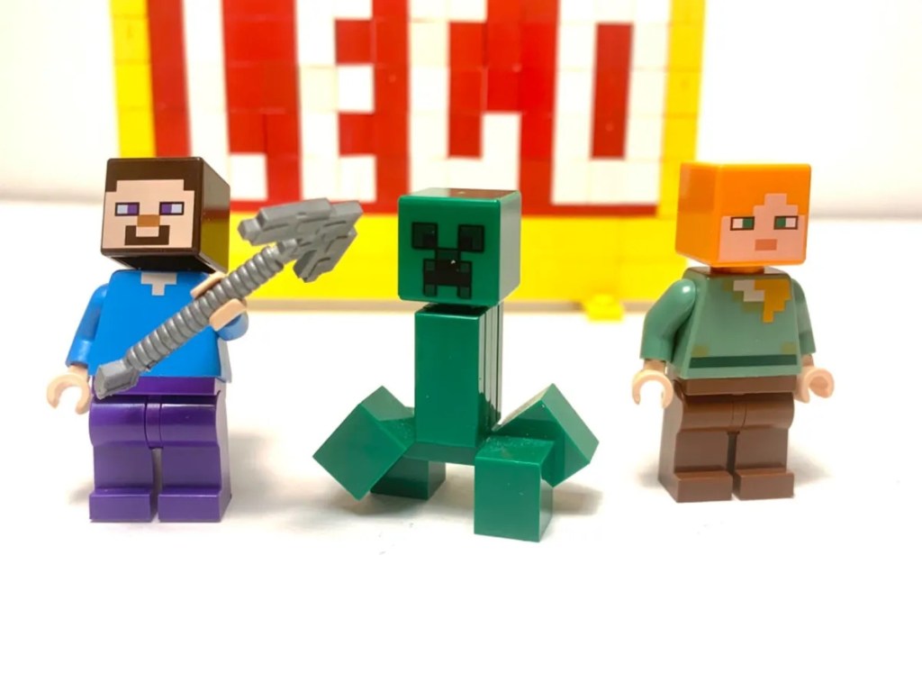 lego mineraft steve and creeper