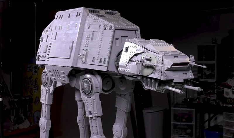 This Custom LEGO AT-AT Took 6,000+ Parts and 26 Hours To Build!