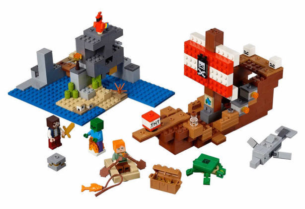 LEGO Minecraft 21152 Pirate Ship Adventure 2