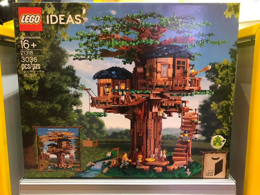 lego ideas tree house in store 2
