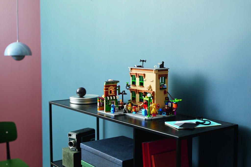 LEGO Ideas 123 Sesame Street (21324)