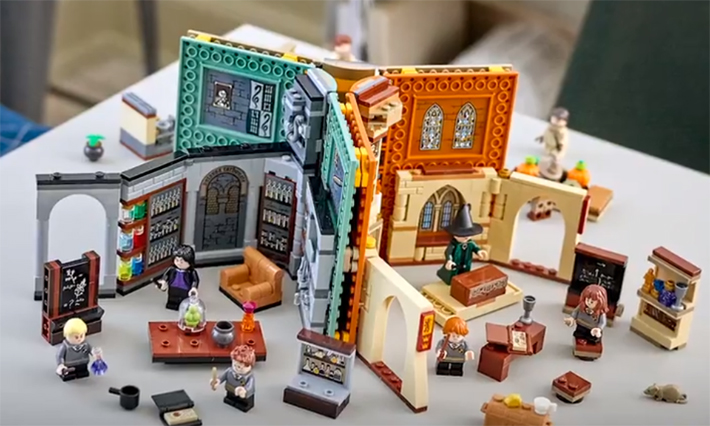 Four Rumored Upcoming LEGO Harry Potter Sets for January 2022, Among them Two New Hogwarts Moments