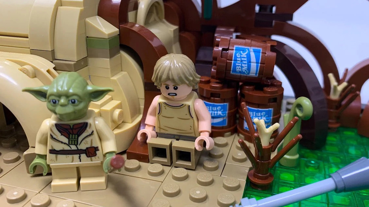 Last Jedi milking scene recreated in LEGO! : r/lego