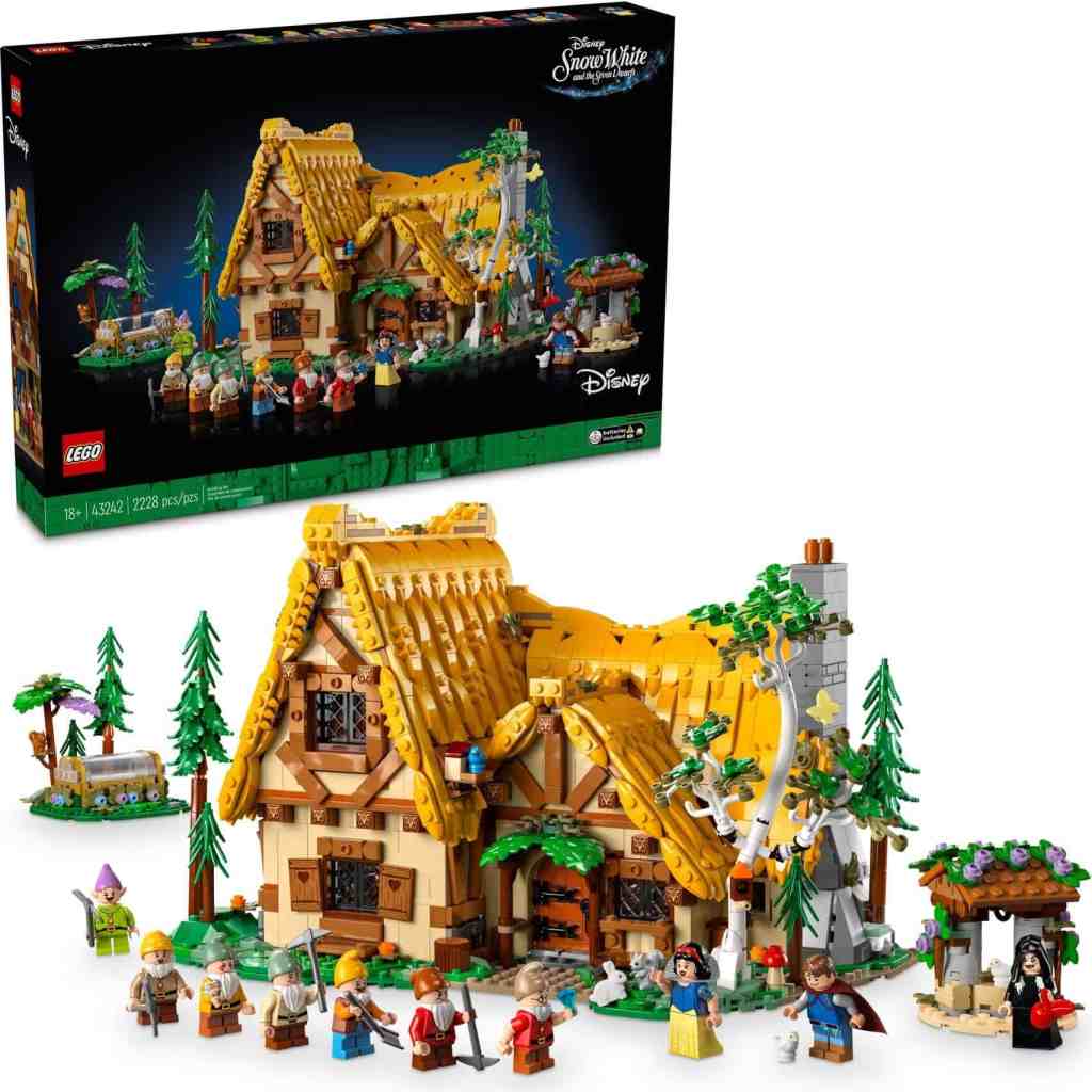 lego disney snow white and the seven dwarfs cottage