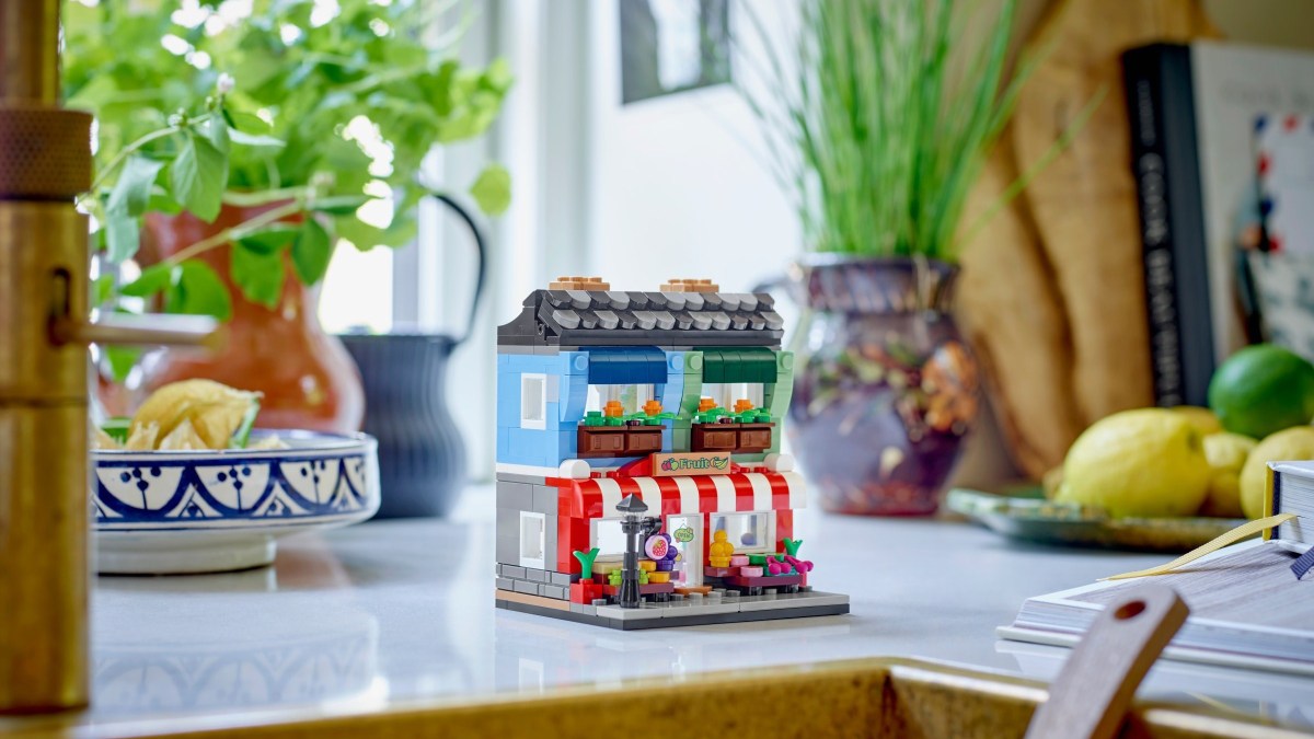 Fresh & Colorful: Exciting News About the LEGO Fruit Store Gift-With-Purchase Set